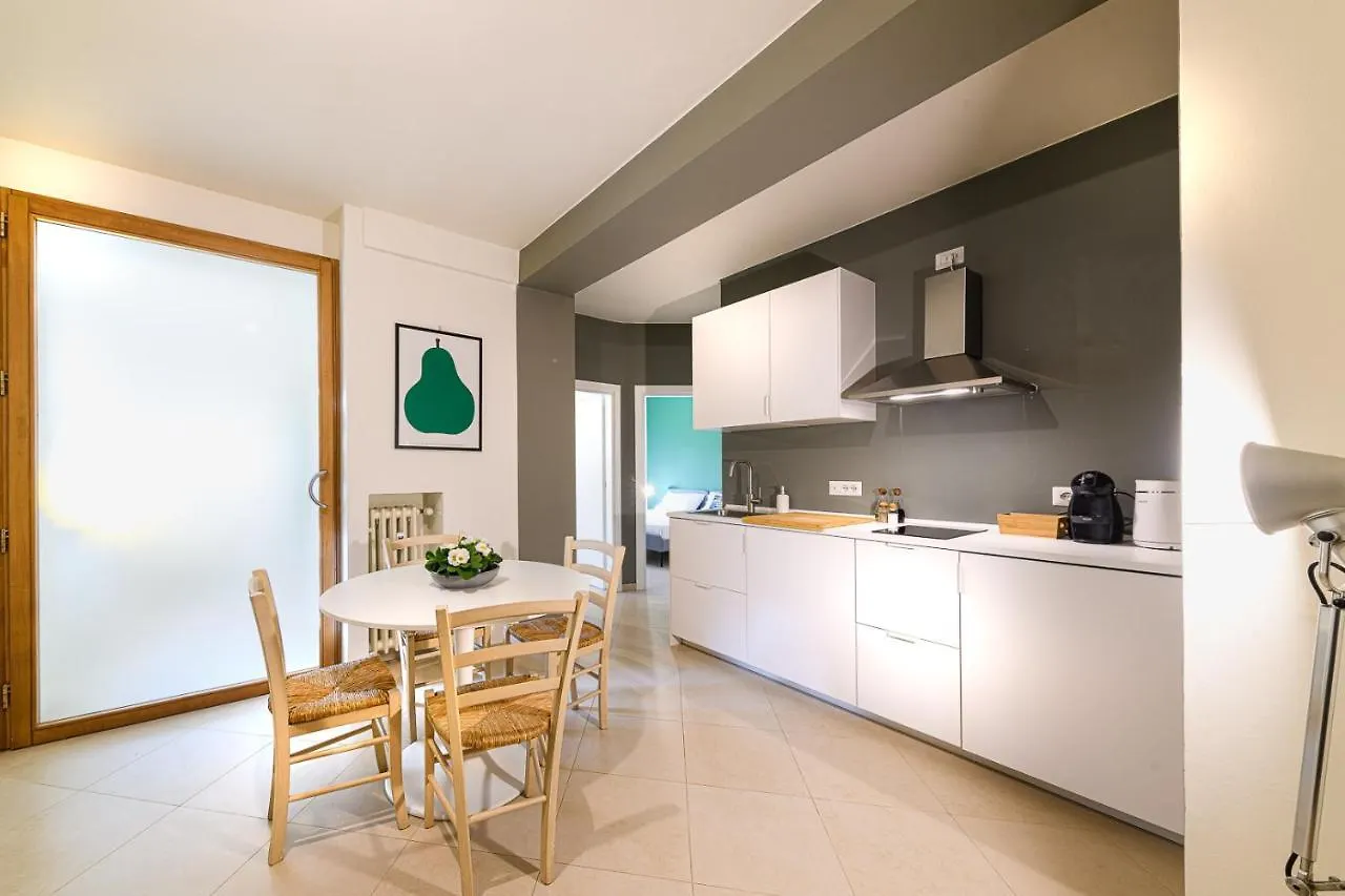Casa Erica Apartment Tirano